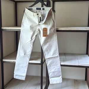 110 Skinny Chino Pant